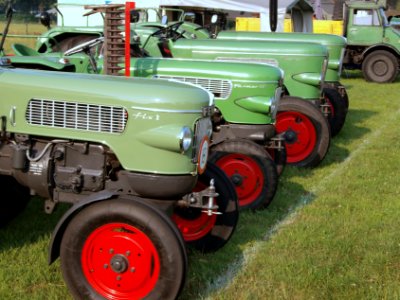 Fendt tracktor noses pic2