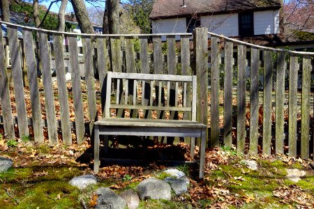 Fence with bench - Arlington, MA - DSC09896