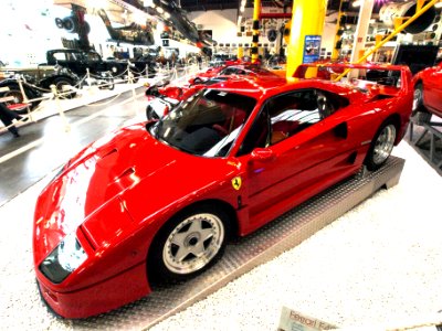 Ferrari F40 pic1 photo