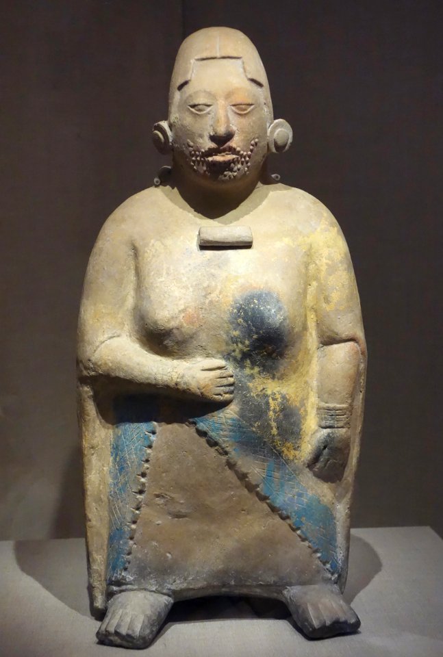 Female dignitary in the form of a whistle, Mexico, Jaina Island, Campeche, Late Classic Maya, 600-900 AD, earthenware and pigment - De Young Museum - DSC00686