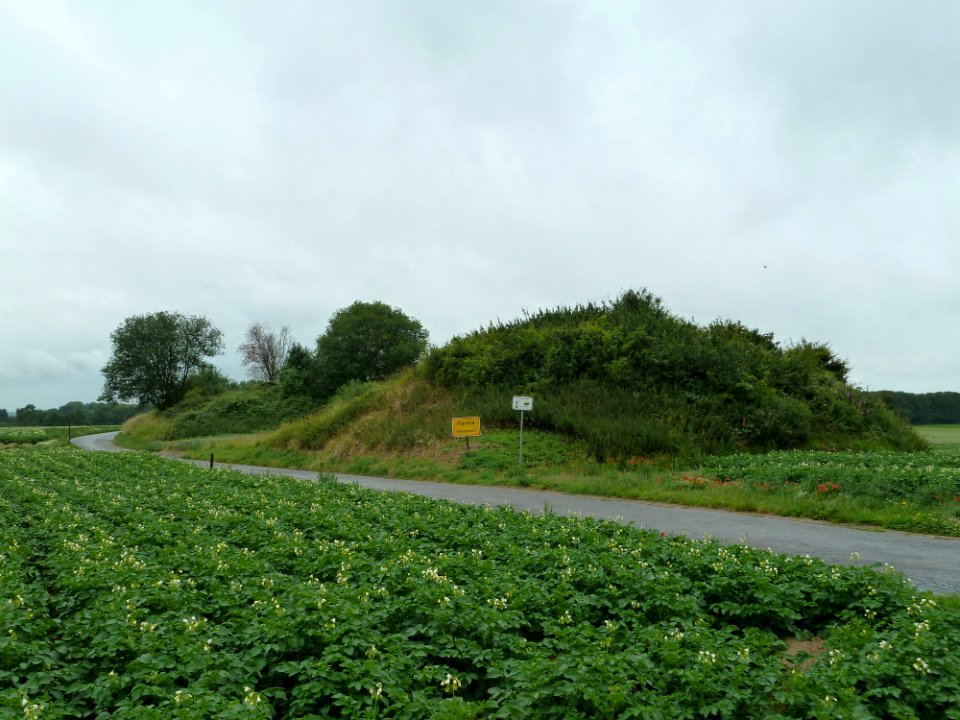 Fernelmont-Tumuli van Seron (3)