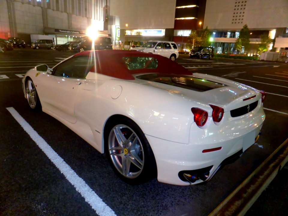 Ferraari F430 Spider at night rear