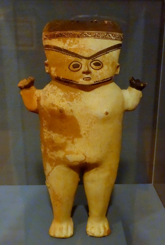Female effigy figurine, Peru, Chancay, central coast, c. 1100-1470 AD, creamware with slip glaze - Krannert Art Museum, UIUC - DSC06418