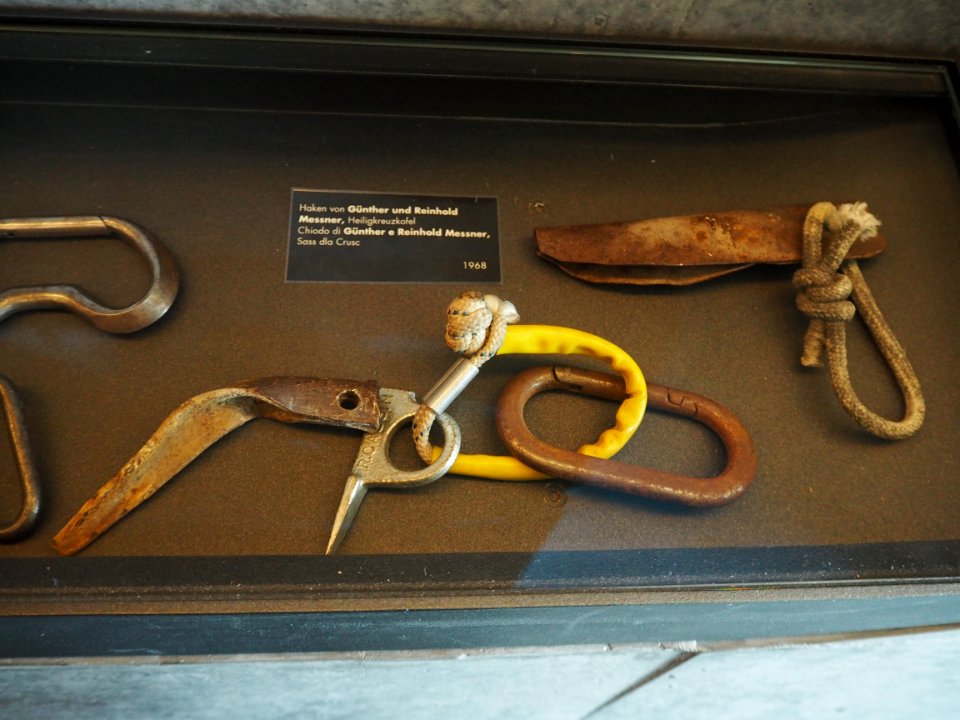 Felshaken der Messner Brueder (MMM Corones) (06)