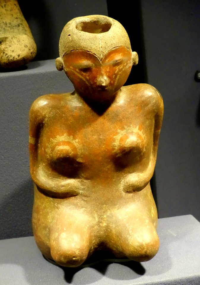 Female figure, Northwest Mexico, Terminal Preclassic Period, 200 BC to 400 AD, molded and painted ceramic - Museum of Anthropology, University of British Columbia - DSC09029