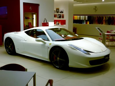 Ferrari 458 Italia front