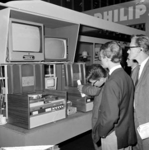 Fiarex 1964 in de RAI te Amsterdam, Philips brengt een videorecorder, Bestanddeelnr 916-8770
