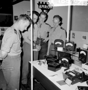 Fiarex 1964 in de RAI te Amsterdam, de radiomeetinstrument, Bestanddeelnr 916-8769