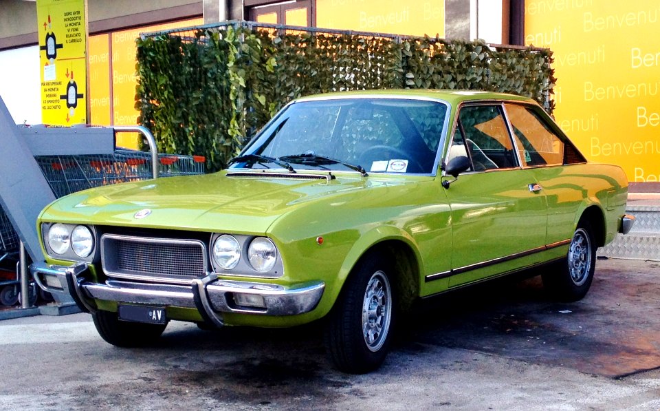 Fiat 124 CC Sport Coupé Serie III in Avellino
