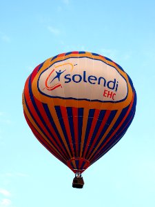 F-HEHC hot air balloon take-off at Metz, France, pic1