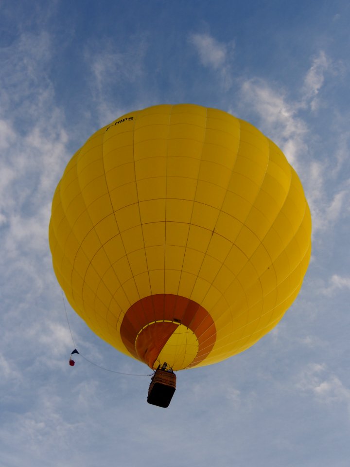 F-HIPS hot air balloon take-off at Metz, France, pic2
