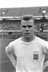 Feyenoord tegen Enschede 4-0, Geutjes (Enschede) (kop), Bestanddeelnr 916-8508