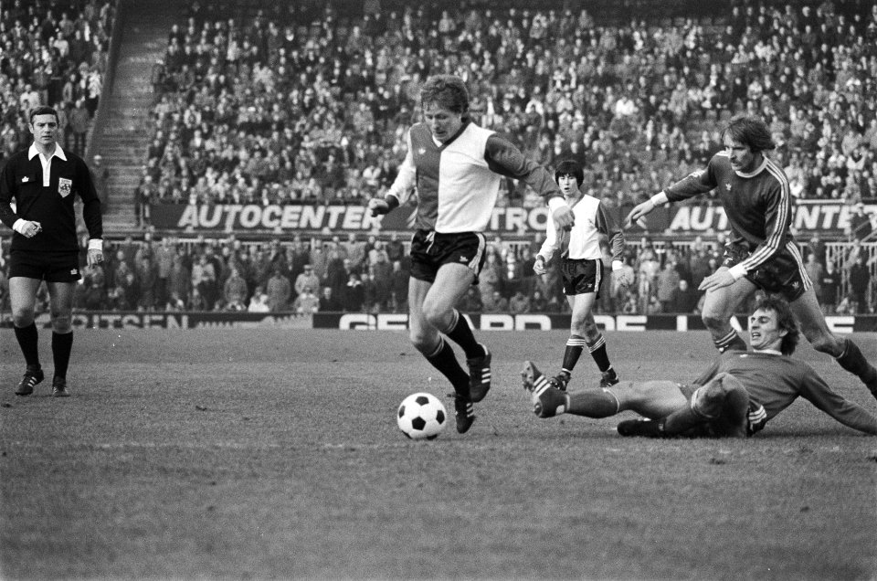 Feyenoord tegen FC Twente 0-2, Kristiansen (afkomstig van Go Ahead ) in actie, Bestanddeelnr 929-5377