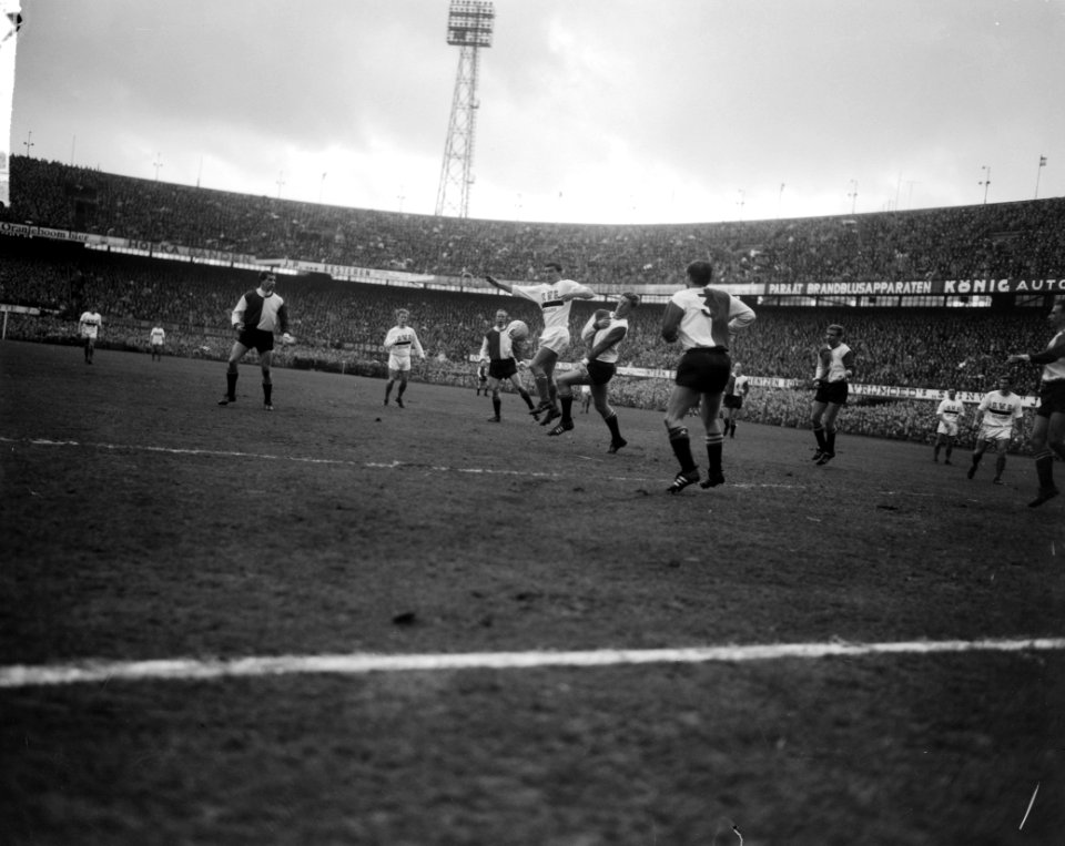 Feyenoord tegen DWS 3-1, DWS in de aanval Temming, Bestanddeelnr 917-4292