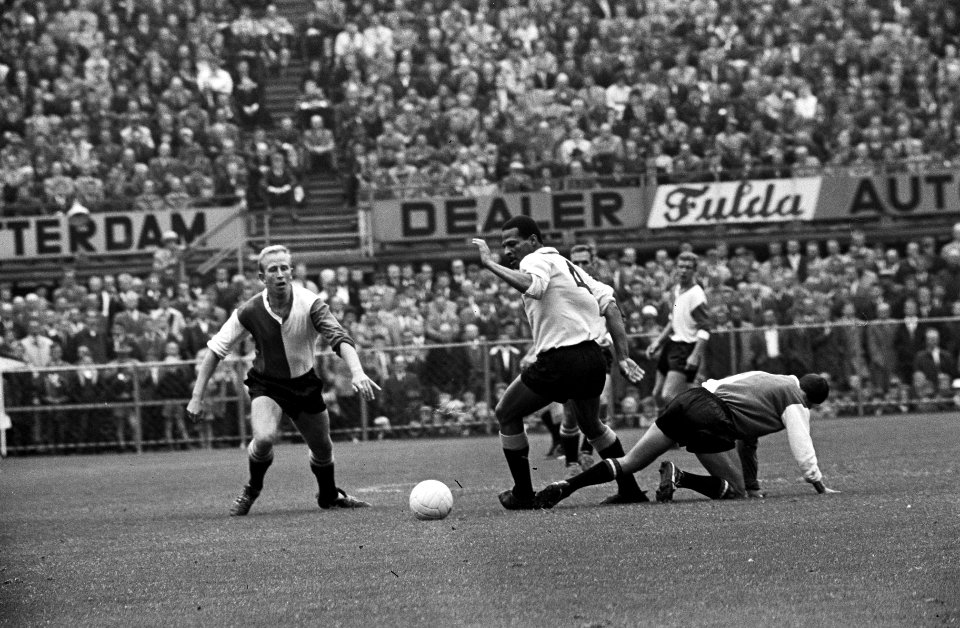 Feyenoord tegen DOS 4-2. Spelmomenten, Bestanddeelnr 915-5079
