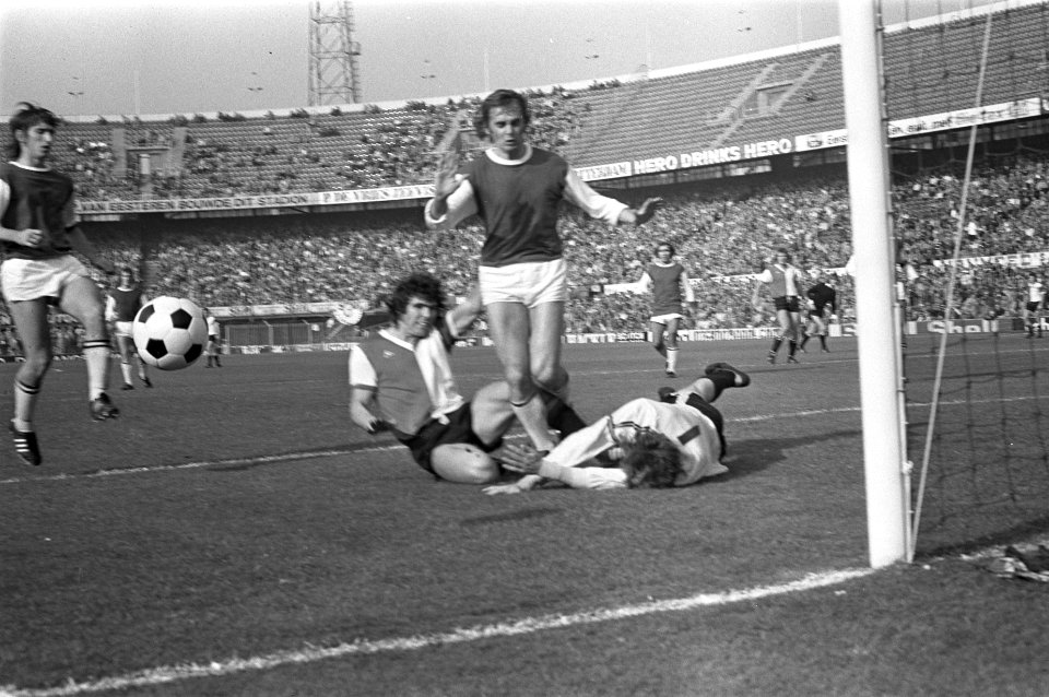 Feyenoord tegen Den Bosch 4-0, spelmoment, Bestanddeelnr 925-9245