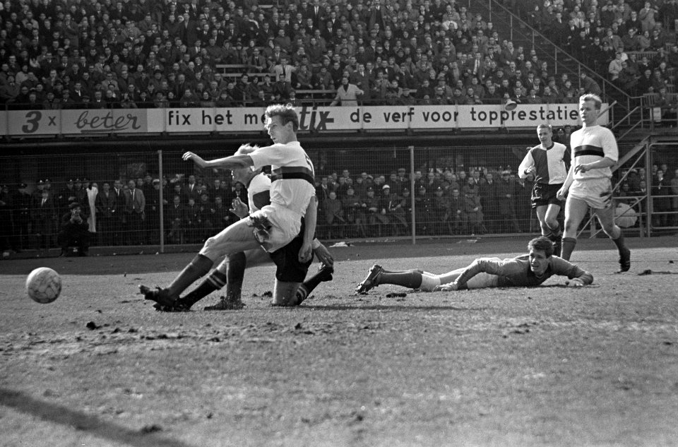 Feyenoord tegen DWS, Kruiver maakt 1-0, Bestanddeelnr 918-9655