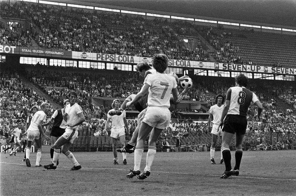 Feyenoord tegen Go Ahead Eagles 3-1, spelmomenten, Bestanddeelnr 928-7510
