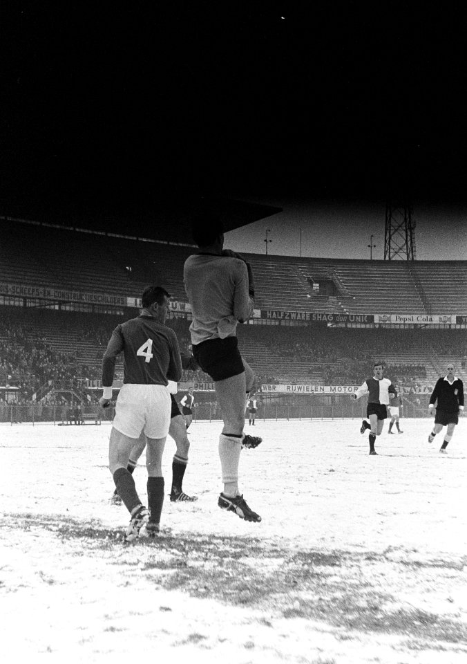 Feyenoord tegen GVAV 1-0, spelmomenten, Bestanddeelnr 915-9357
