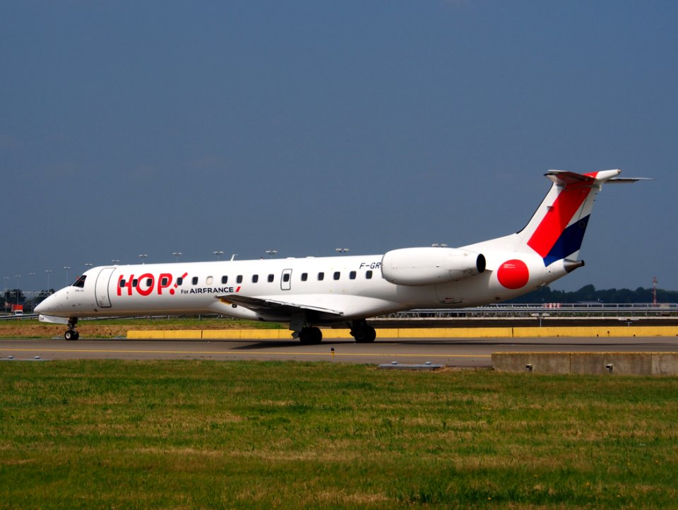 F-GRGH HOP! Embraer ERJ-145EP - cn 145120 pic4