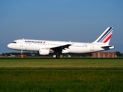 F-GKXV AIRFRANCE, Airbus A320 takeoff from Schiphol (AMS - EHAM), The Netherlands, 16may2014, pic-2 photo