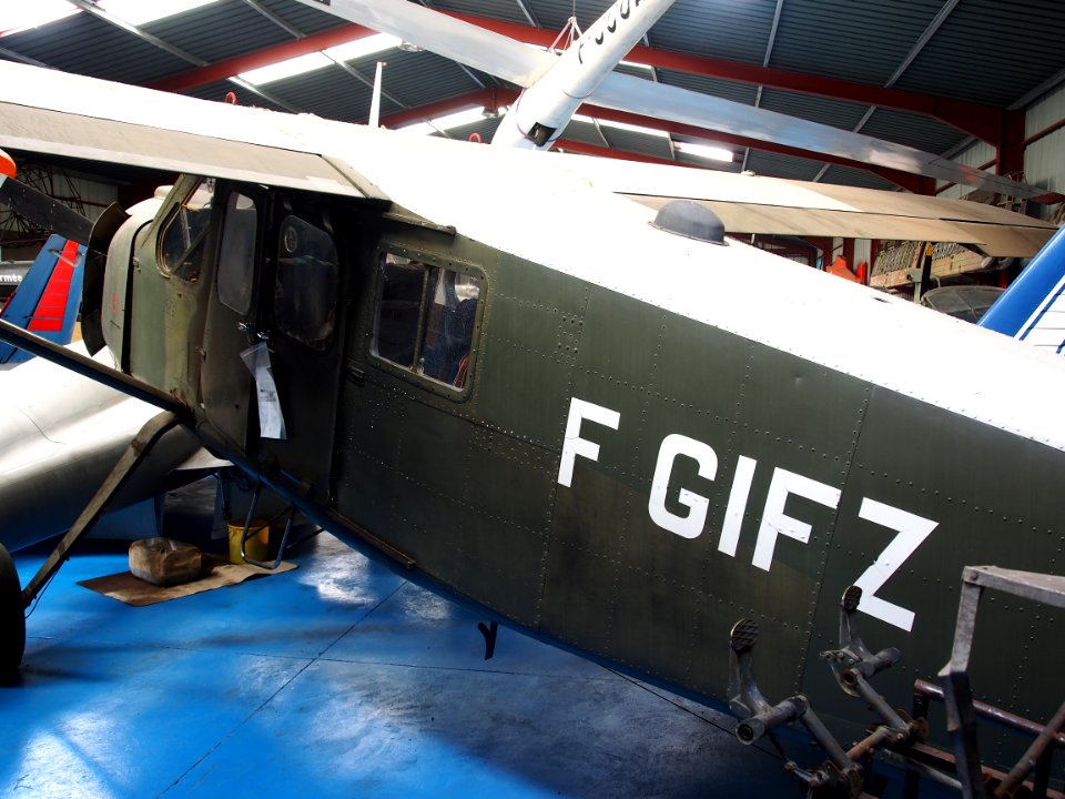 F-GIFZ 315 Max Holste MH1521M Broussard, Musée de l'Epopée de l'Industrie et de l'Aéronautique, pic 3