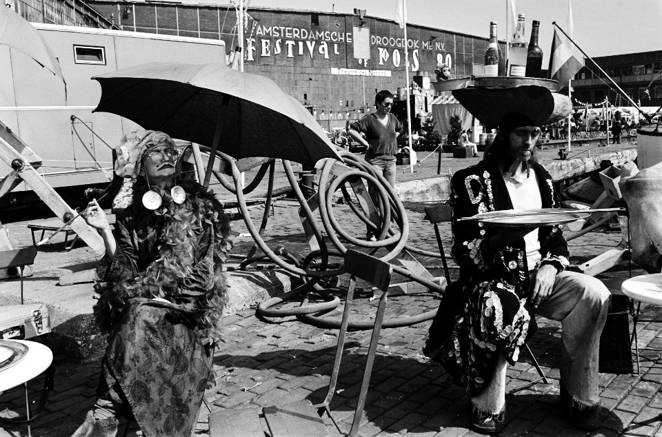 Festival Fools 1980 voorm terrein Amsterd Droogdok Mij leden ONK theater, Bestanddeelnr 930-8633