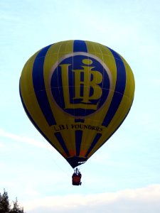 F-GPLL hot air balloon take-off at Metz, France, pic3