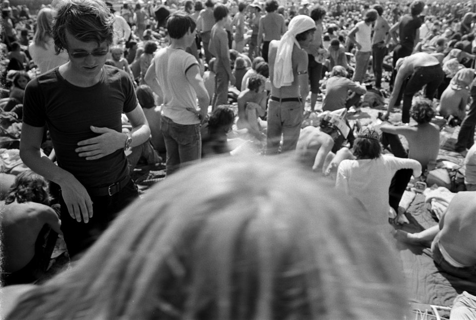 Festival bezoekers in Kralingse Bos, Bestanddeelnr 923-6260