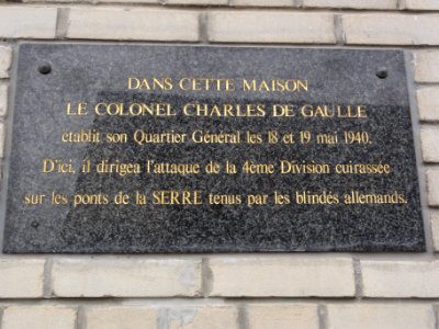 Festieux (Aisne) maison quartier général de De Gaulle, plaque