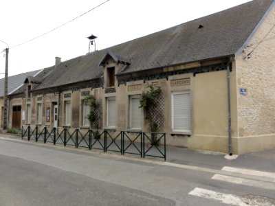 Festieux (Aisne) ancienne mairie, écoles