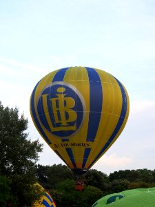 F-GPLL hot air balloon take-off at Metz, France, pic1
