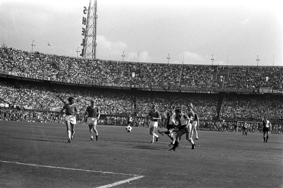 Feyenoord tegen DWS 4-0, Bestanddeelnr 924-9061