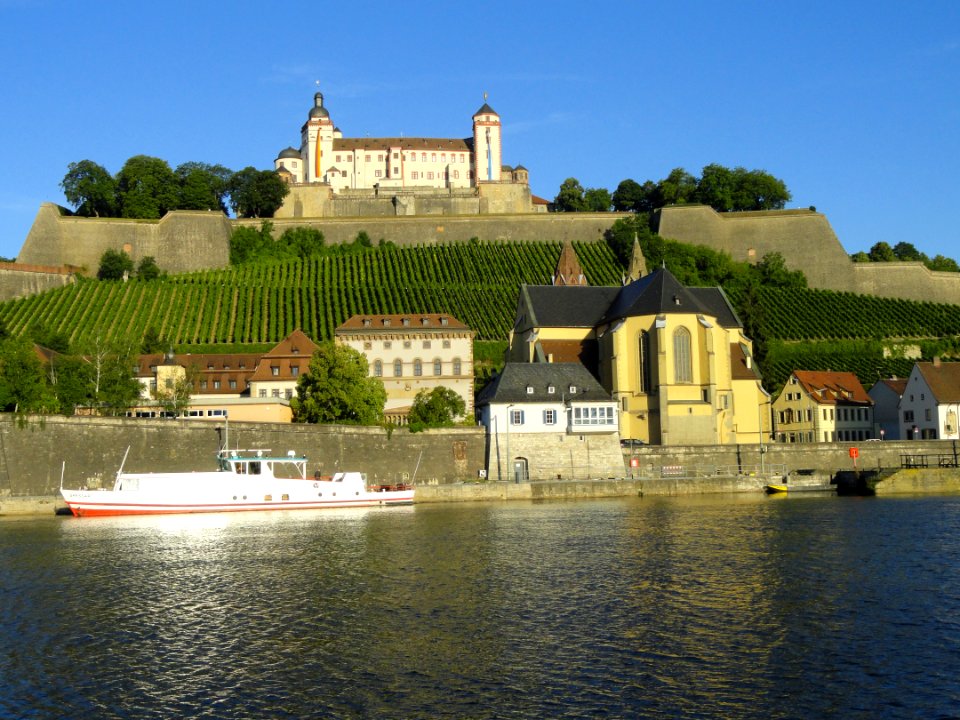 Feste Marienberg and the Main River - Würzburg - DSC02789