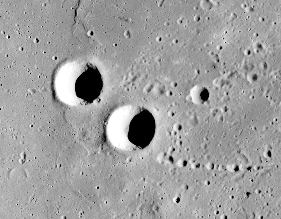 Feuillee crater Beer crater AS15-M-1144