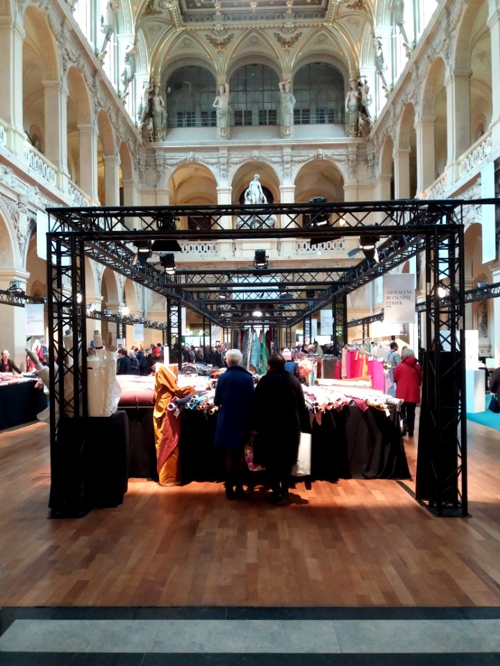 Festival de la soie 2018 - Entrée salle de la Corbeille