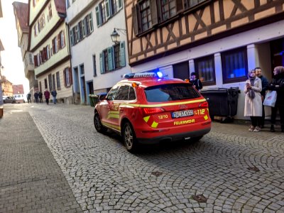 Feuerwehr-Einsatz bei Dachstuhlbrand in der Kronenstraße in Tübingen am 21.12.2019 - 001