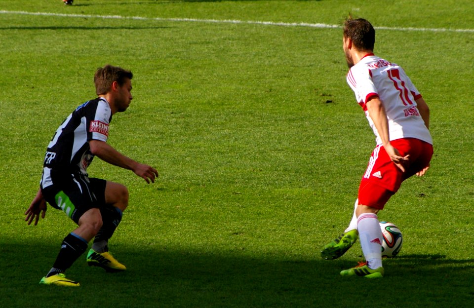 FC Red Bull Salzburg ge SK Sturm Graz 37