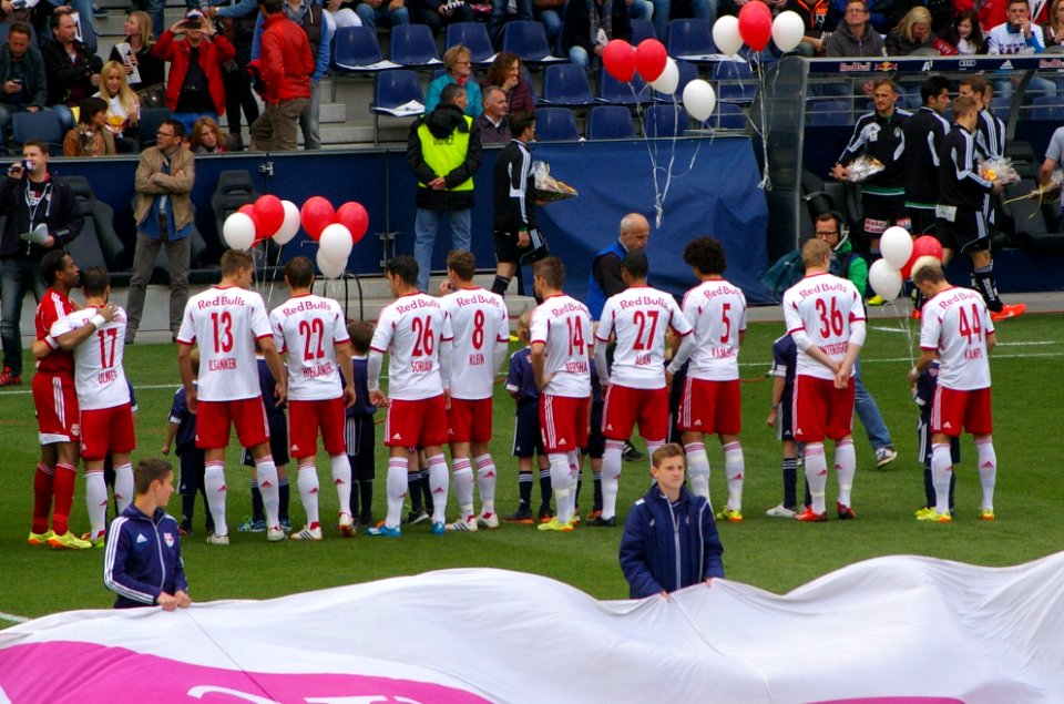 FC Red Bull Salzburg v SV Ried 12