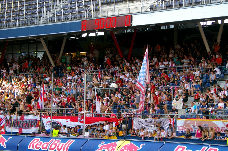 FC Red Bull Salzburg v SV Grödig 30