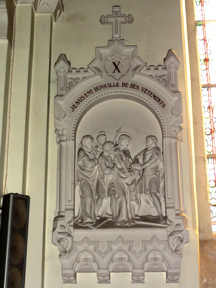Feignies (Nord, Fr) église, chemin de croix, station 10