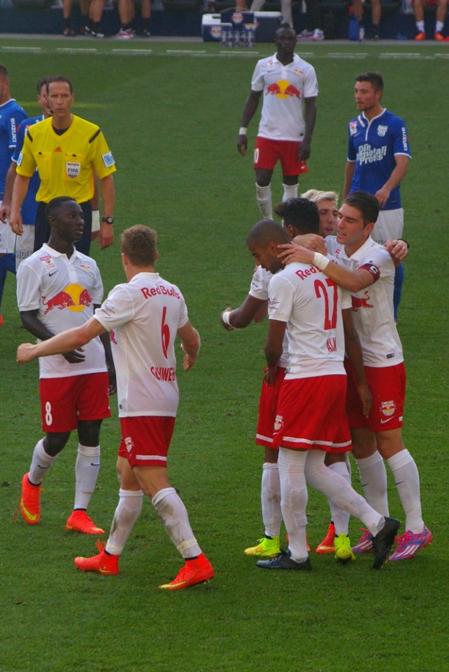 FC Red Bull Salzburg v SV Grödig 08