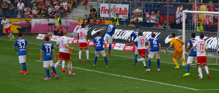 FC Red Bull Salzburg v SV Grödig 13