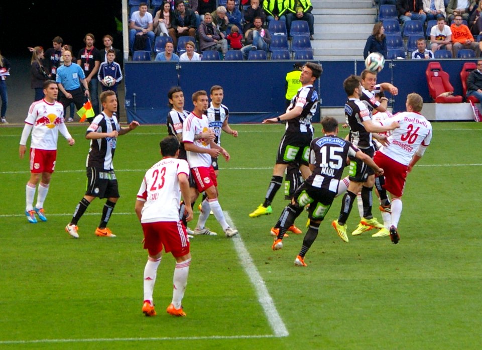 FC Red Bull Salzburg geg SK Sturm Graz 18