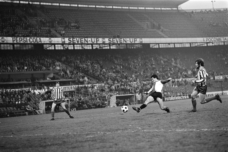 Feijenoord tegen Eindhoven 1-0 (KNVB-beker) Van der Korput scoort doelpunt, Bestanddeelnr 928-8983