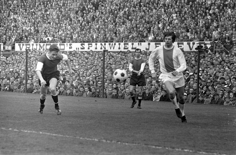 Feijenoord tegen Ajax 1-1 nr. 9 Keizer in aktie, Bestanddeelnr 922-3214