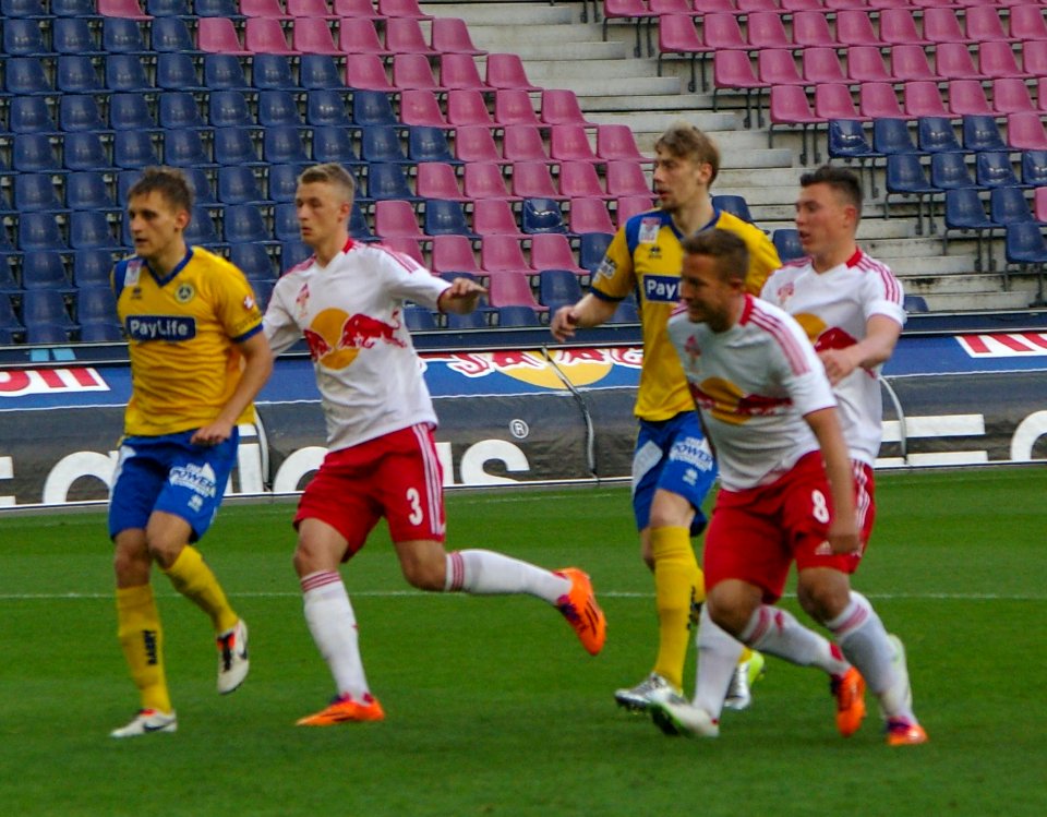 FC Liefering ve First Vienna FC 33