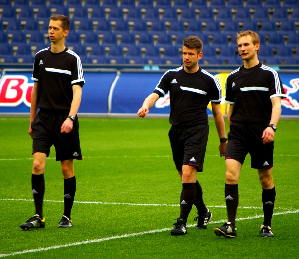 FC Liefering v SKN St. Pölten 35