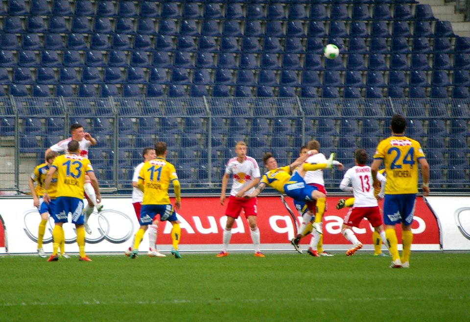 FC Liefering ve First Vienna FC 11