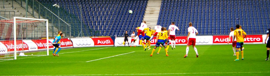 FC Liefering ve SKN St. Pölten 12